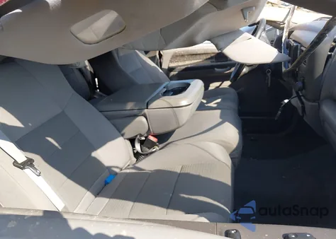 2004 Ford F-250 Lariat/Xl/Xlt from USA, damaged, VIN 1FTNX21P04ED08920